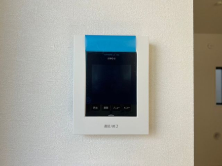 ̑ -