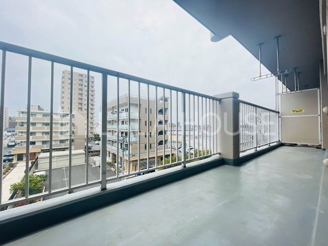 oRj[ -