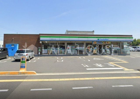 ӊ t@~[}[gxm񒚖ړX k4B 300m