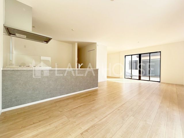 rO zǍDB̍ޖ邢͌Mߖł܂B