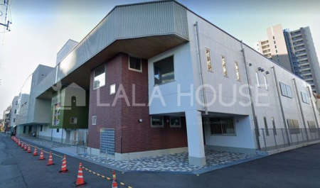 ���ӊ� �F�肱�ǂ����^�숤�d�c�t�� �k��5���B 340m