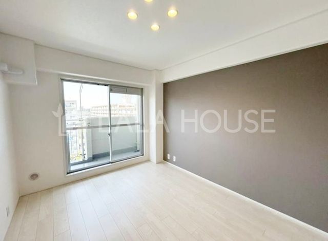 rO zǍDB̍ޖ邢͌Mߖł܂B