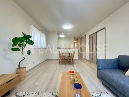 rO ƑS喞ꂽfUCƍŐV@\ŐSn̂悢ZԂ񋟂܂B