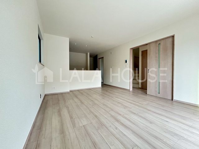 rO i`Ȗؖڒ̏؂̂ʂLXƂ17.7̃rO[