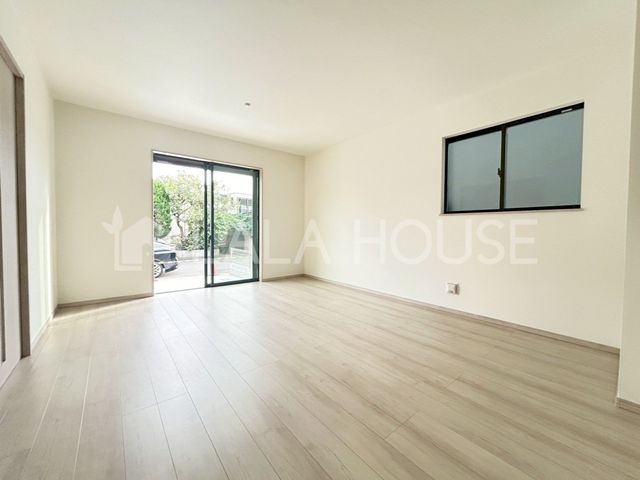 rO zǍDB̍ޖ邢͌Mߖł܂B