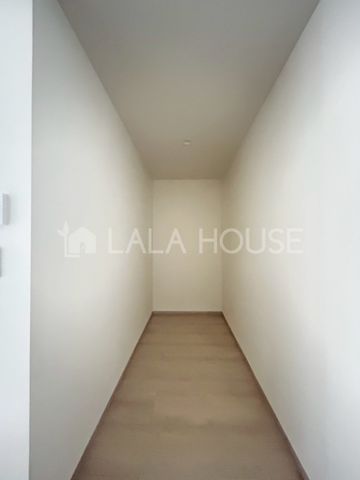 [ Ƃ肠Lb`ɁAlC̃pg[[Xy[XBIݒuĉƓdHi̕ۊǂɕ֗łB}XbLLb`Ɂ