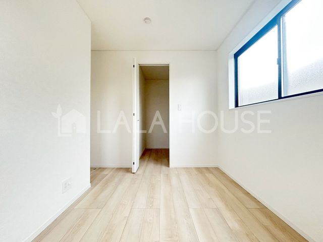 ���̑����� ���q�l�̊�]�����Ȃ��܂��I1�l1�l�ɖ��̃}�C���[������