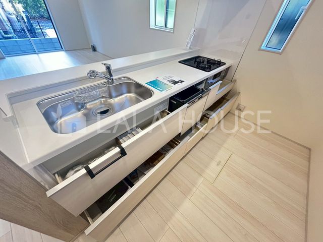 �L�b�`�� -