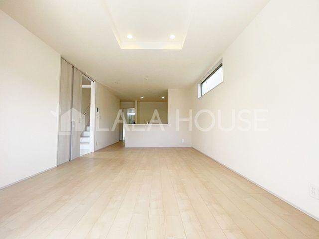 ���r���O �Ƒ��S���喞�����������ꂽ�f�U�C���ƍŐV�@�\�ŐS�n�̂悢���Z��Ԃ����񋟂��܂��B