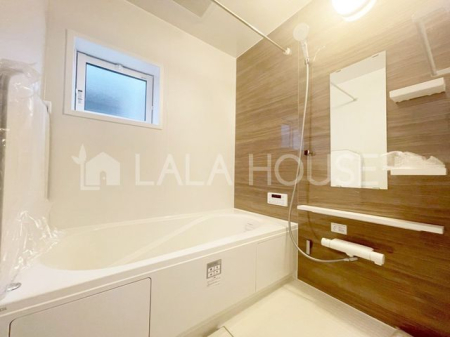 ���� ���������@�t�Ȃ̂ŁA�J�̓���ԕ����C�ɂȂ�G�߂����������ł��܂��B