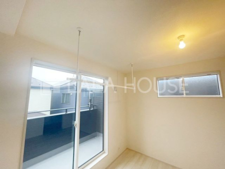 ���̑� �J�̓������S�̎����������t����