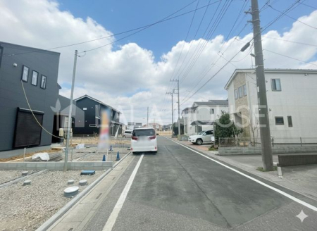 ���n�O�ώʐ^ �O�ʓ��H�L���Ԃ̏o��������֗��I���Ԃ����S��