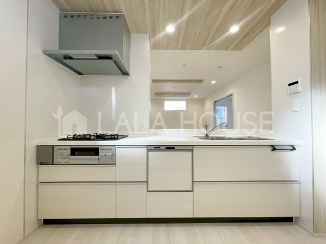 �L�b�`�� ���[�͂̂���V�X�e���L�b�`���I