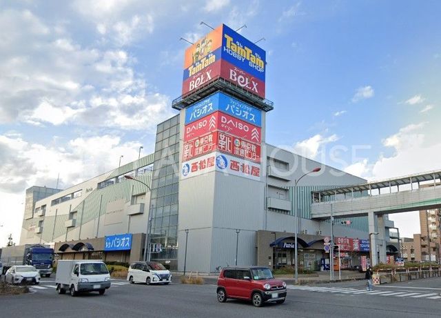 ���ӊ� �x���N�X����{�X �k��15���B 1150m