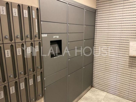 �G���g�����X �s�ݎ��ł��ו����󂯎����z�{�b�N�X�������p�ł��܂�