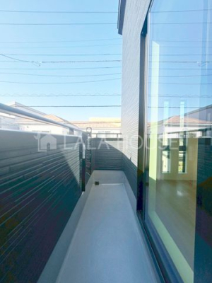 �o���R�j�[ ���󕨂������Ղ花����o���R�j�[