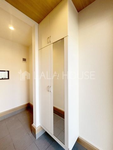 ���� �V��܂ł̍���������^�b�v�����֎��[�A�p���t���Ȃ̂��֗���