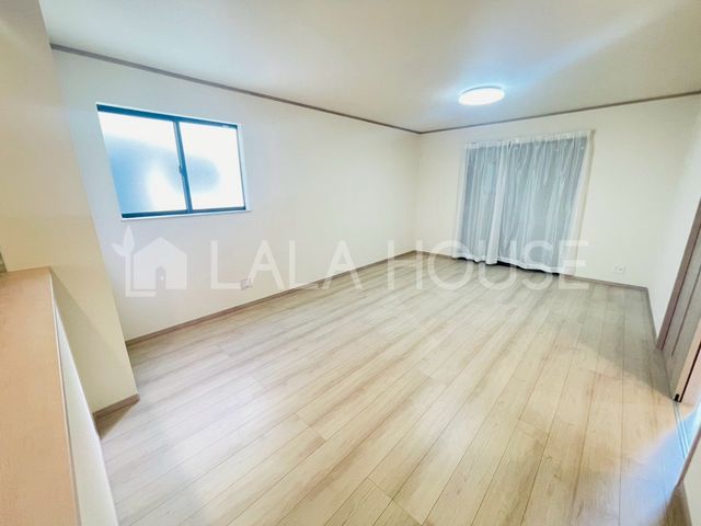 ���r���O �z����ǍD�B�������̍������ޖ��邢�����͌��M����ߖ�ł��܂��B