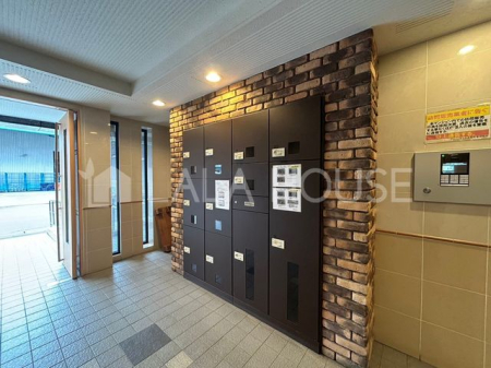 �G���g�����X -