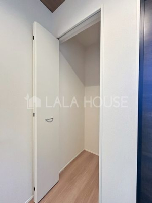 ���[ ���։����[