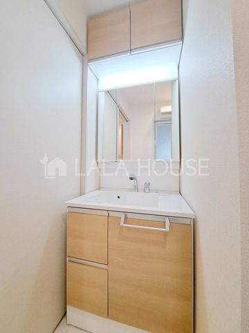 ���ʑ�E���ʏ� -