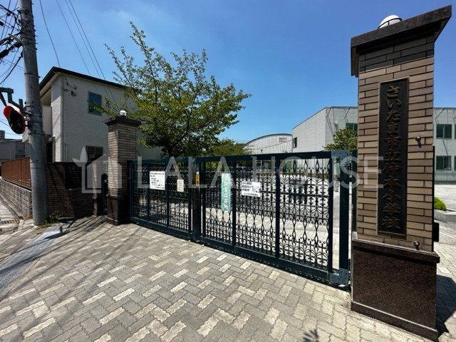 ���ӊ� �������܎s�����{���w�Z �k��9���B 650m