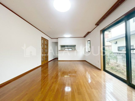 ���r���O �z����ǍD�B�������̍������ޖ��邢�����͌��M����ߖ�ł��܂��B