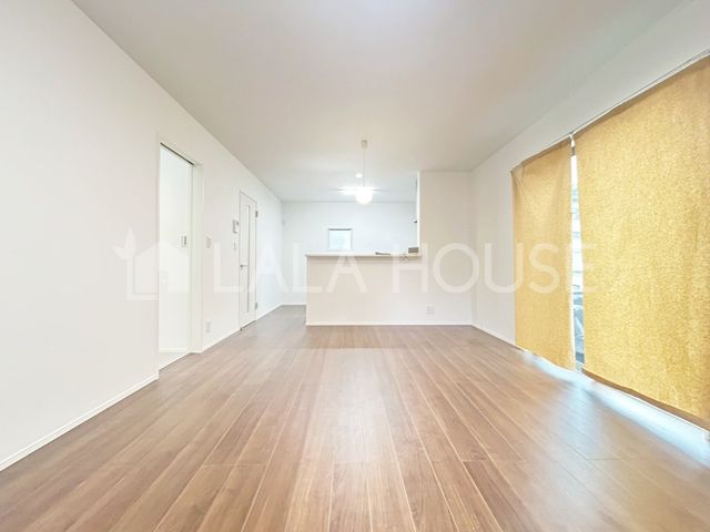 ���r���O �z����ǍD�B�������̍������ޖ��邢�����͌��M����ߖ�ł��܂��B