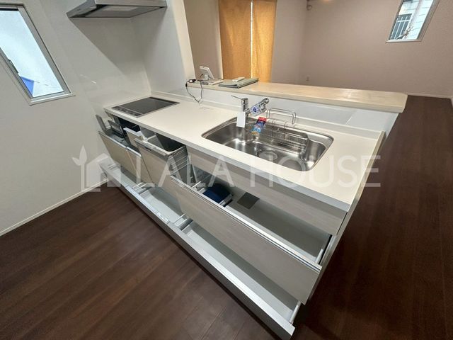 �L�b�`�� -