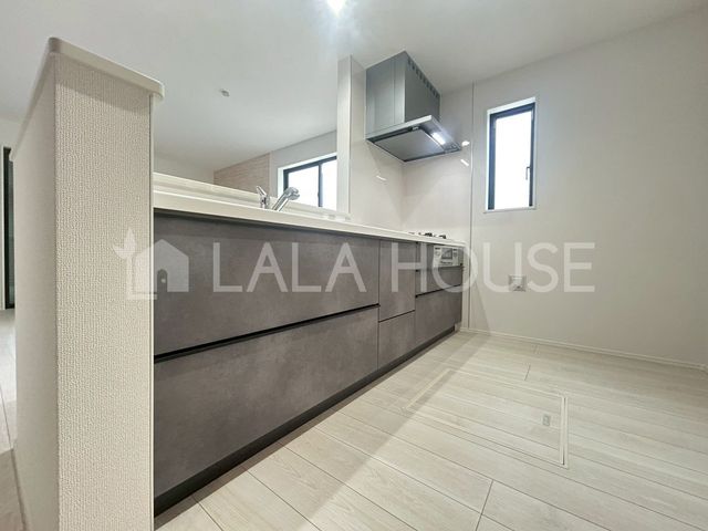 �L�b�`�� -