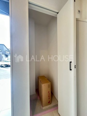 ���[ ���[