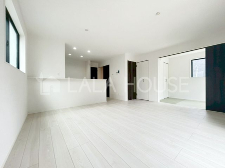 ���r���O �Ƒ��S���喞�����������ꂽ�f�U�C���ƍŐV�@�\�ŐS�n�̂悢���Z��Ԃ����񋟂��܂��B