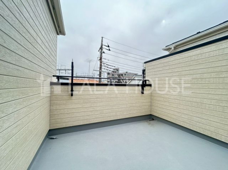 �o���R�j�[ -