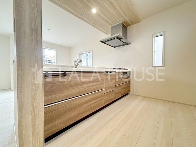 �L�b�`�� -