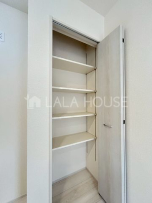 ���[ ���[