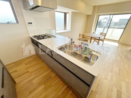 �L�b�`�� ���[�͂̂���V�X�e���L�b�`���I