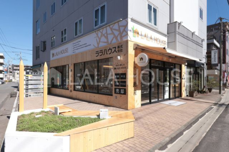 ���̑� �w�{���w�x�����k��2���X�ܗ���4��E����2�䂨�q�l�p�̒��ԃX�y�[�X�����p�ӂ��Ă���܂���