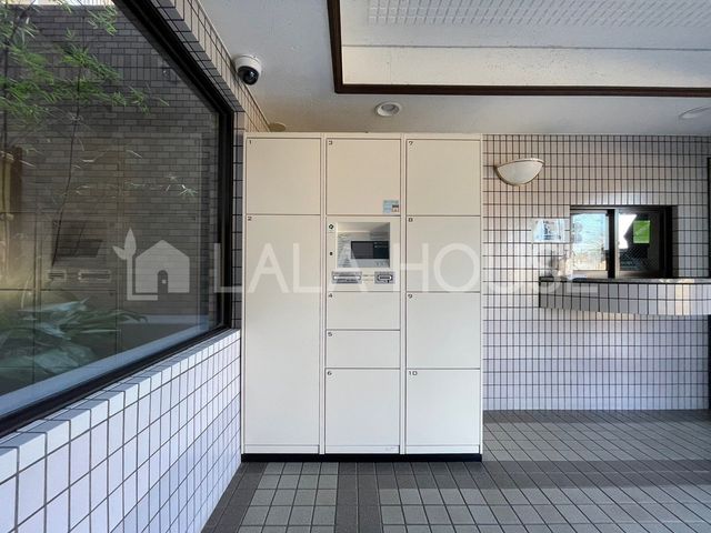 �G���g�����X �s�ݎ��ł��ו����󂯎����z�{�b�N�X�������p�ł��܂�