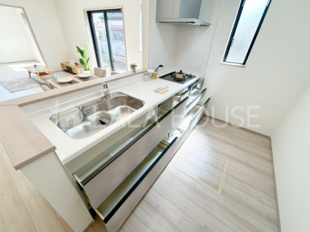 �L�b�`�� ���[�͂̂���V�X�e���L�b�`���I�����������������Ȃ��������Ȑ�������