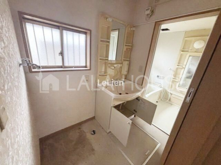 ���ʑ�E���ʏ� -