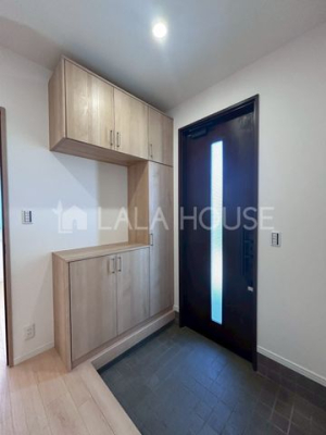 ���� �V��܂ł̍��������錺�֎��[�B�������薾�邢���ւł��B�I������̂ŎG�݂�G�߂̉Ԃ�����܂���