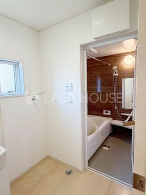 ���ʑ�E���ʏ� -