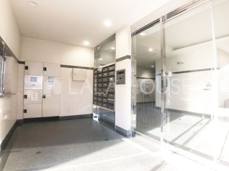 �G���g�����X �I�[�g���b�N�t�����L���ւŕs�R�҂��V���b�g�A�E�g�I���q���܂̂�����Ԃɂ����S�ł��ˁ�