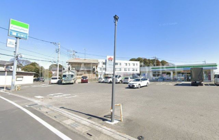 ���ӊ� �t�@�~���[�}�[�g��������X �k��3���B 240m