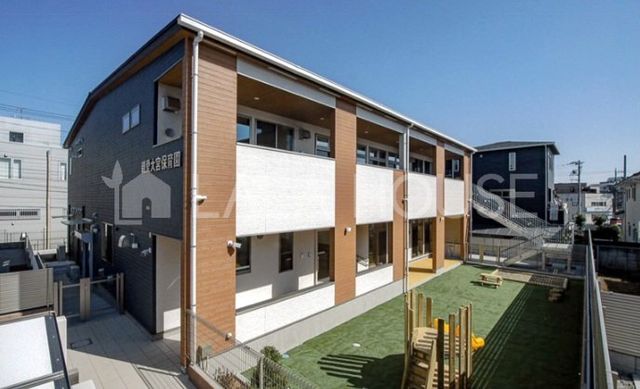 ���ӊ� �e����{�ۈ牀 �k��5���B 250m