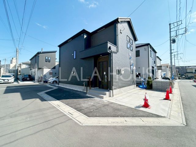 ���n�O�ώʐ^ ���H�w�k��7���I�ו����w�Z�k��2���E�ו����w�Z�k��5����R���r�j�E�h���b�O�X�g�A�k��8�����X�[�p�[�k��13���I