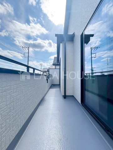 �o���R�j�[ ���󕨂������Ղ花����o���R�j�[