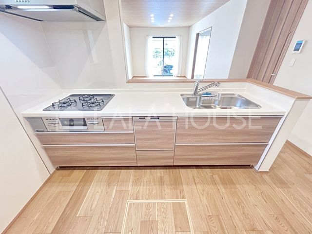 �L�b�`�� �ړ����Ȃ��Ă��q���̓�����������I����ȃL�b�`��������Ǝ����q��Ă����₷����