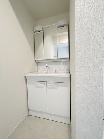 gC -