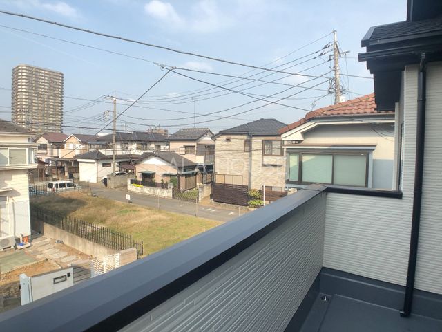 ̑ -